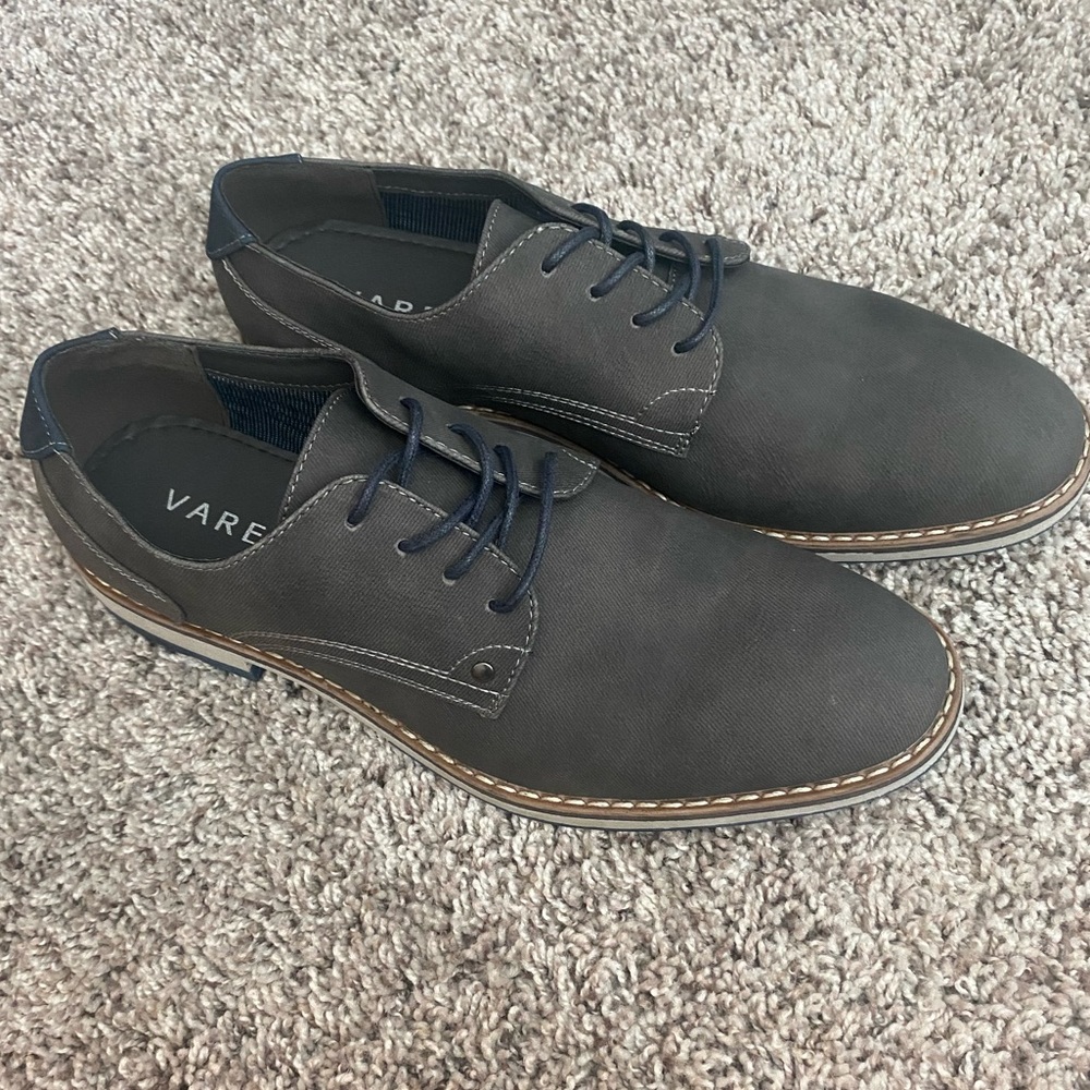 Men’s Grey Varese Dress Shoes